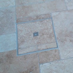 Tampa oculta + aro em aço galvanizado 50x50 - 5
